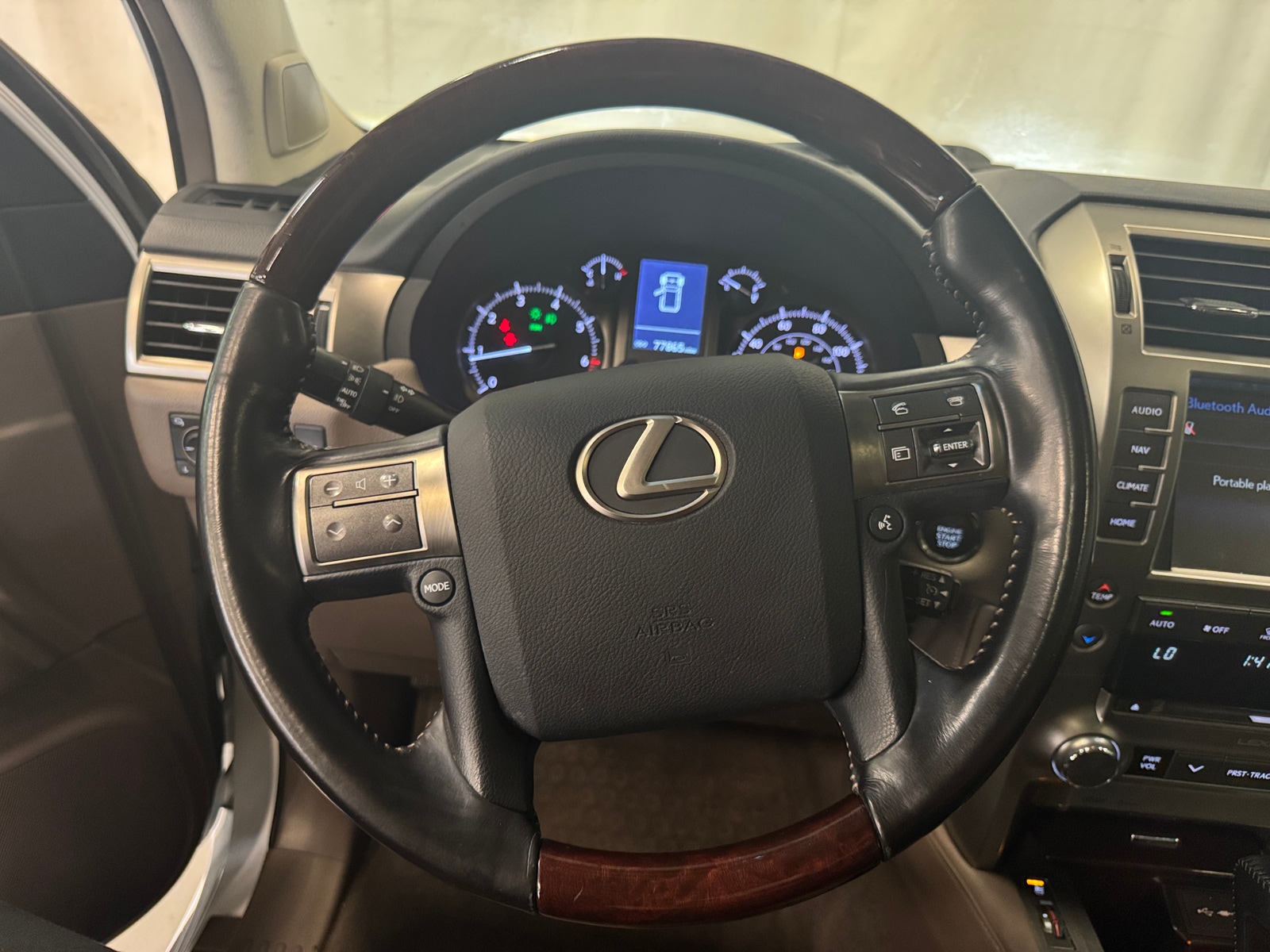 Thumbnail: 2019 Lexus GX - 4