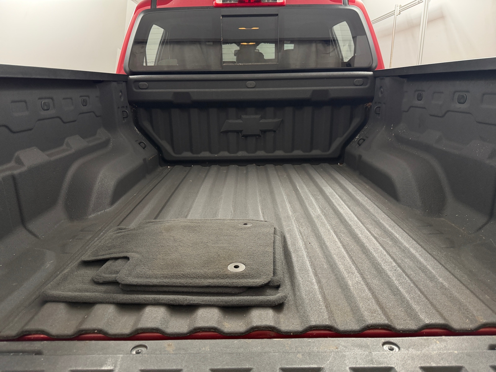 Thumbnail: 2023 Chevrolet Colorado - 7