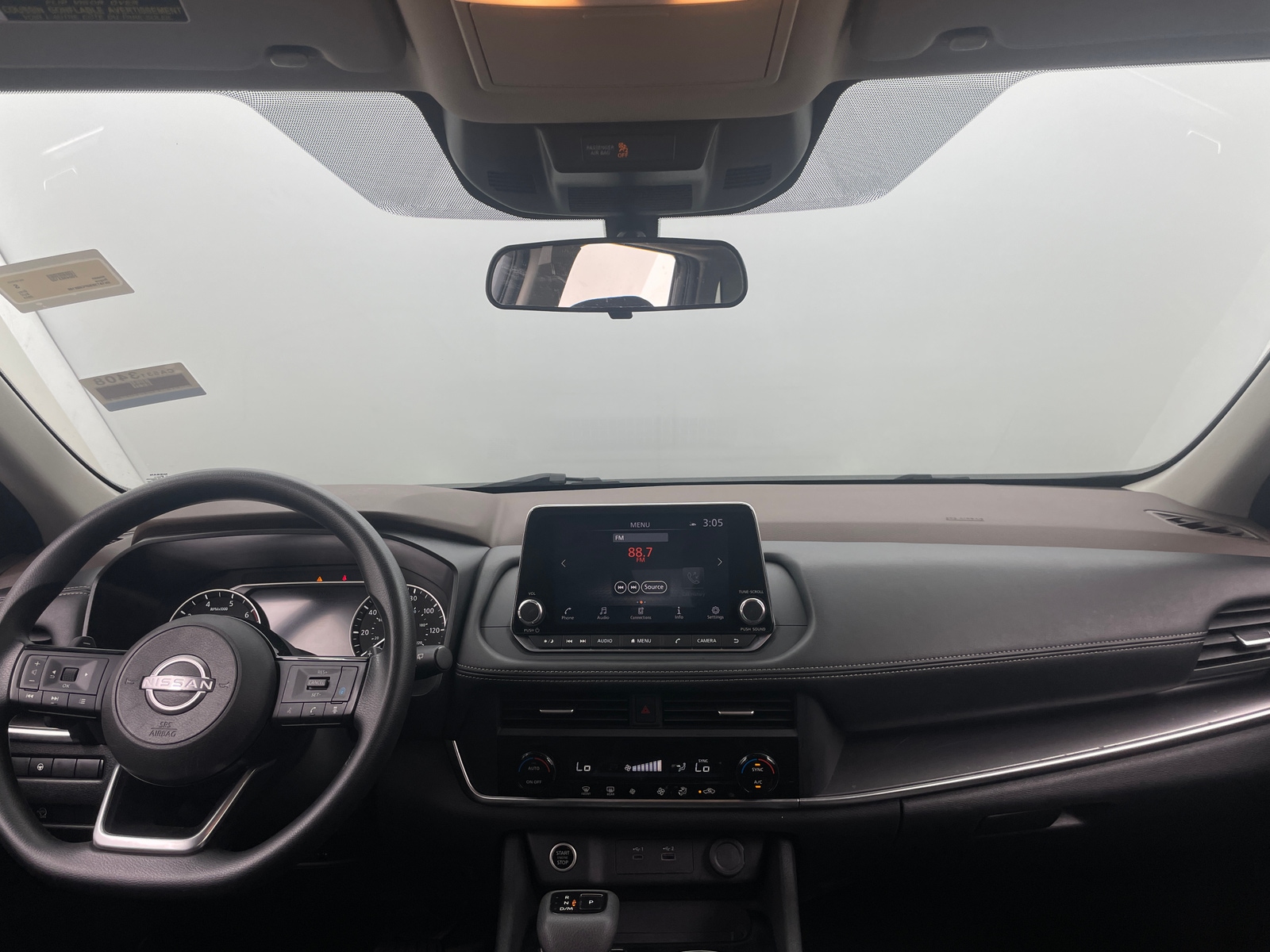 Thumbnail: 2023 Nissan Rogue - 3