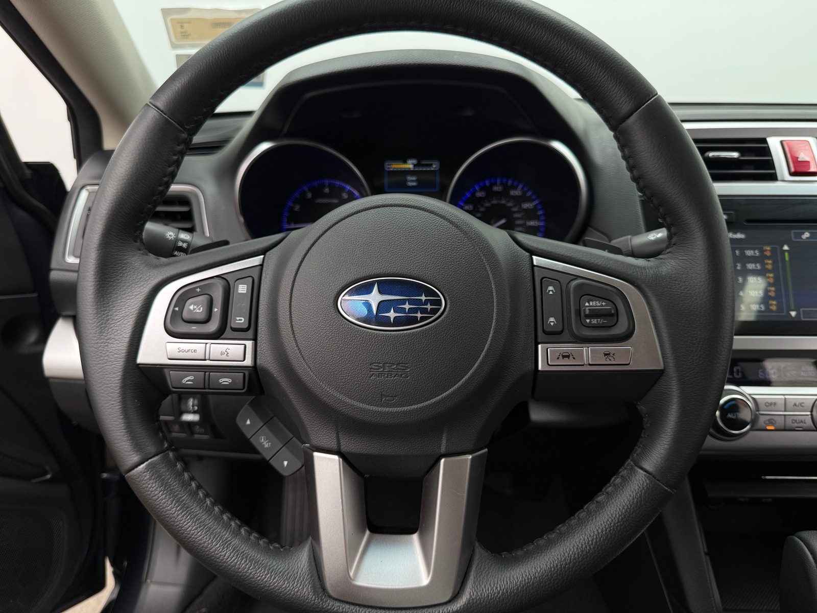 Thumbnail: 2017 Subaru Legacy - 4