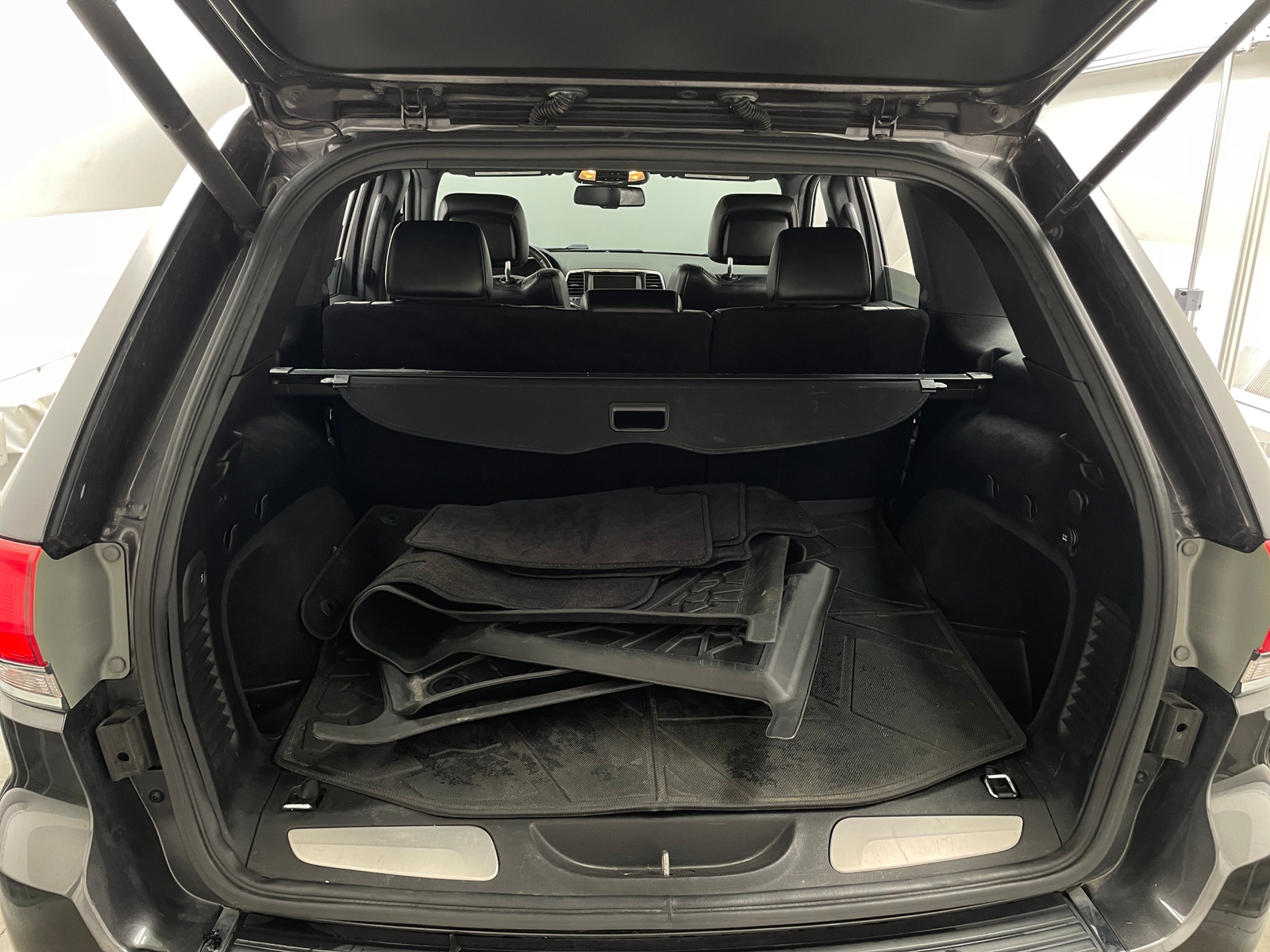 Thumbnail: 2016 Jeep Grand Cherokee - 6