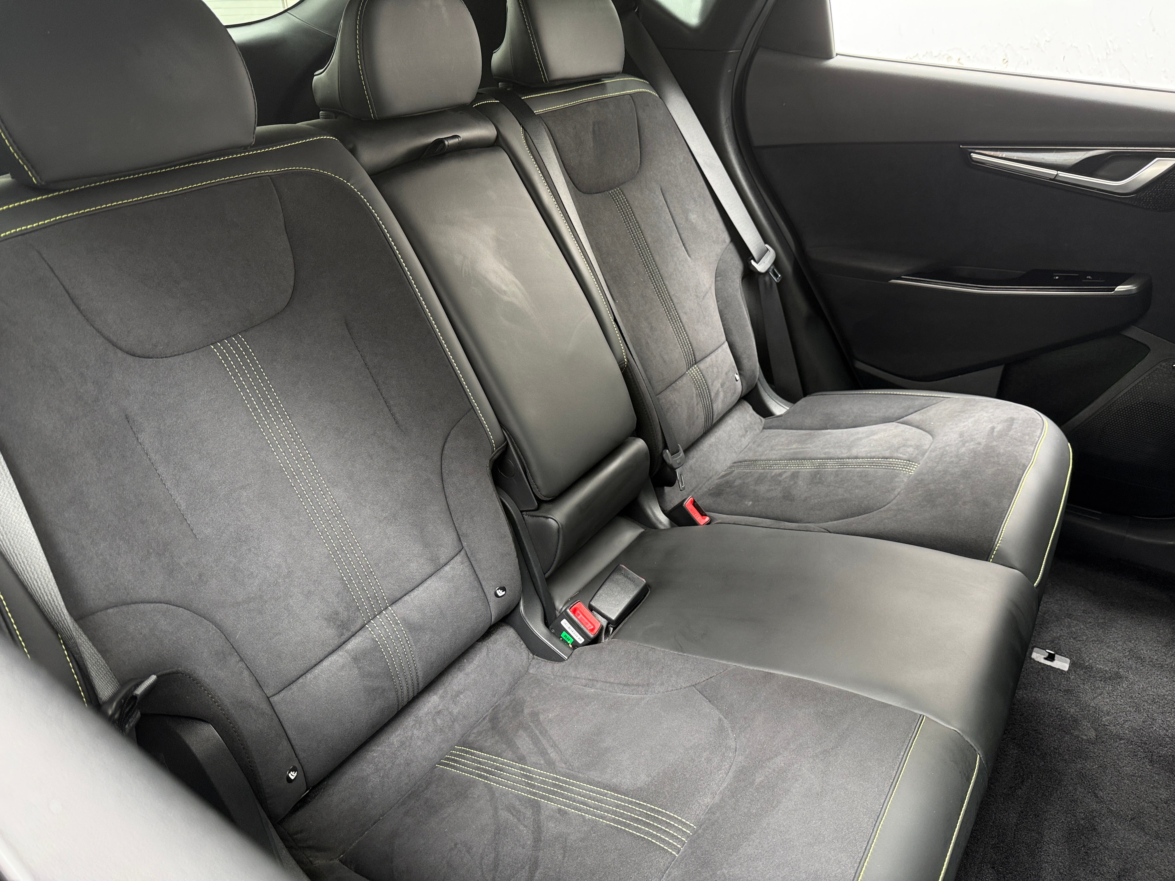 Used 2023 Kia EV6 GT with VIN KNDC5DLE9P5092560 for sale in Pewaukee, WI
