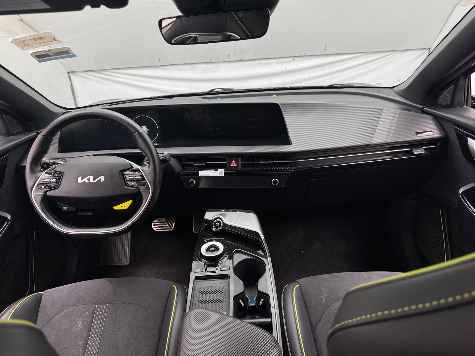 Thumbnail: 2023 Kia EV6 - 3