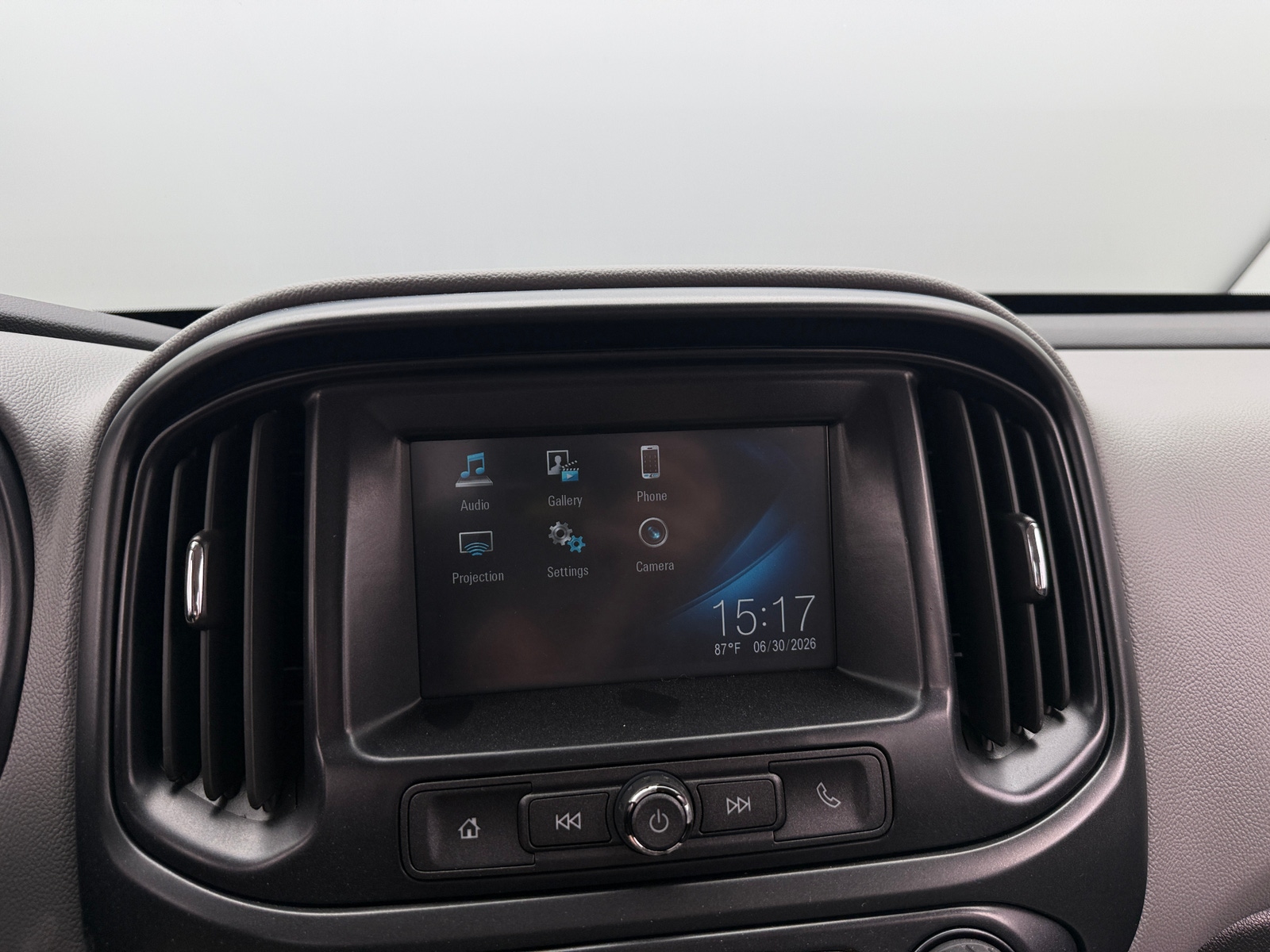 Thumbnail: 2018 Chevrolet Colorado - 4
