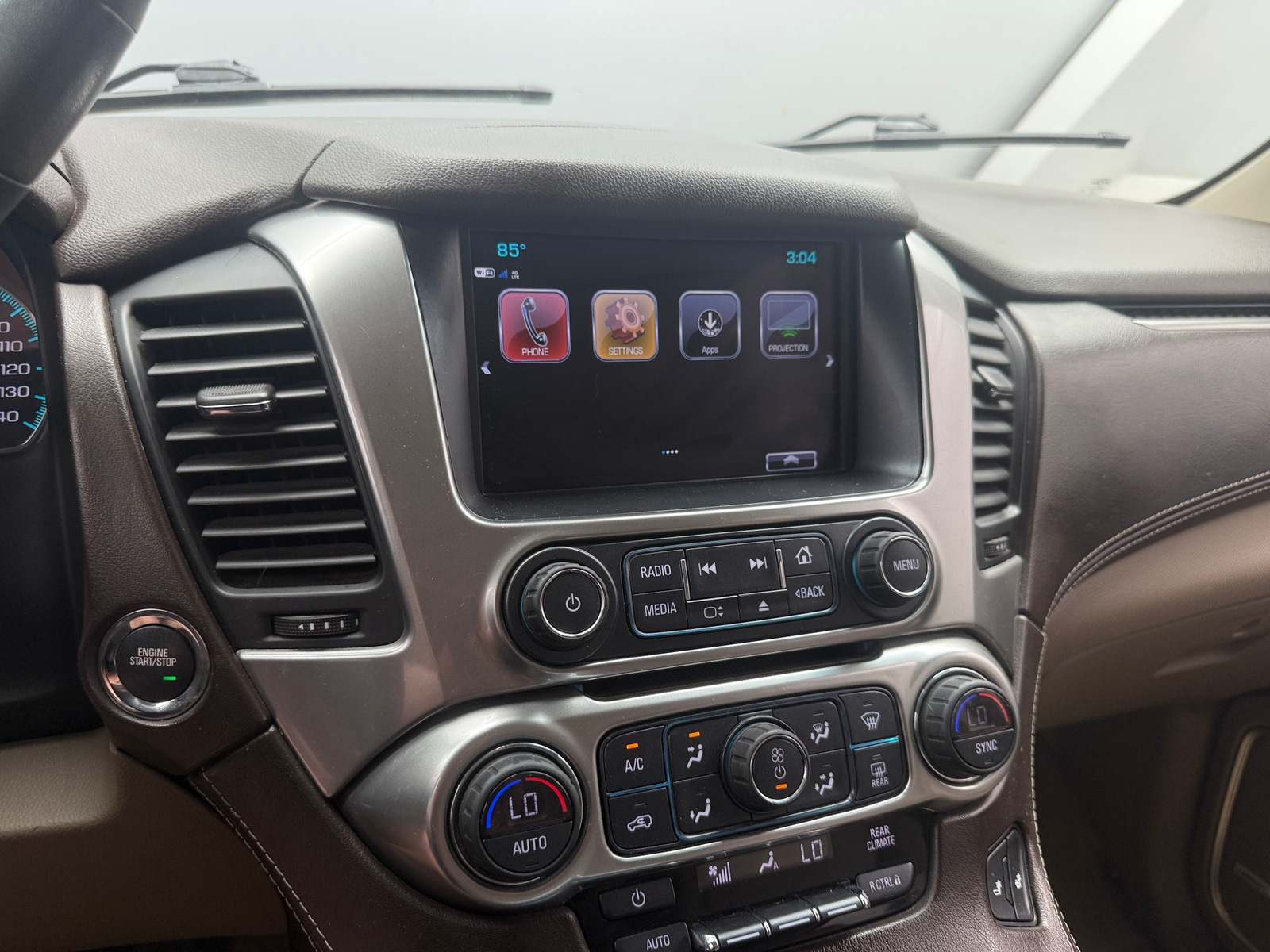 Thumbnail: 2017 Chevrolet Suburban - 3