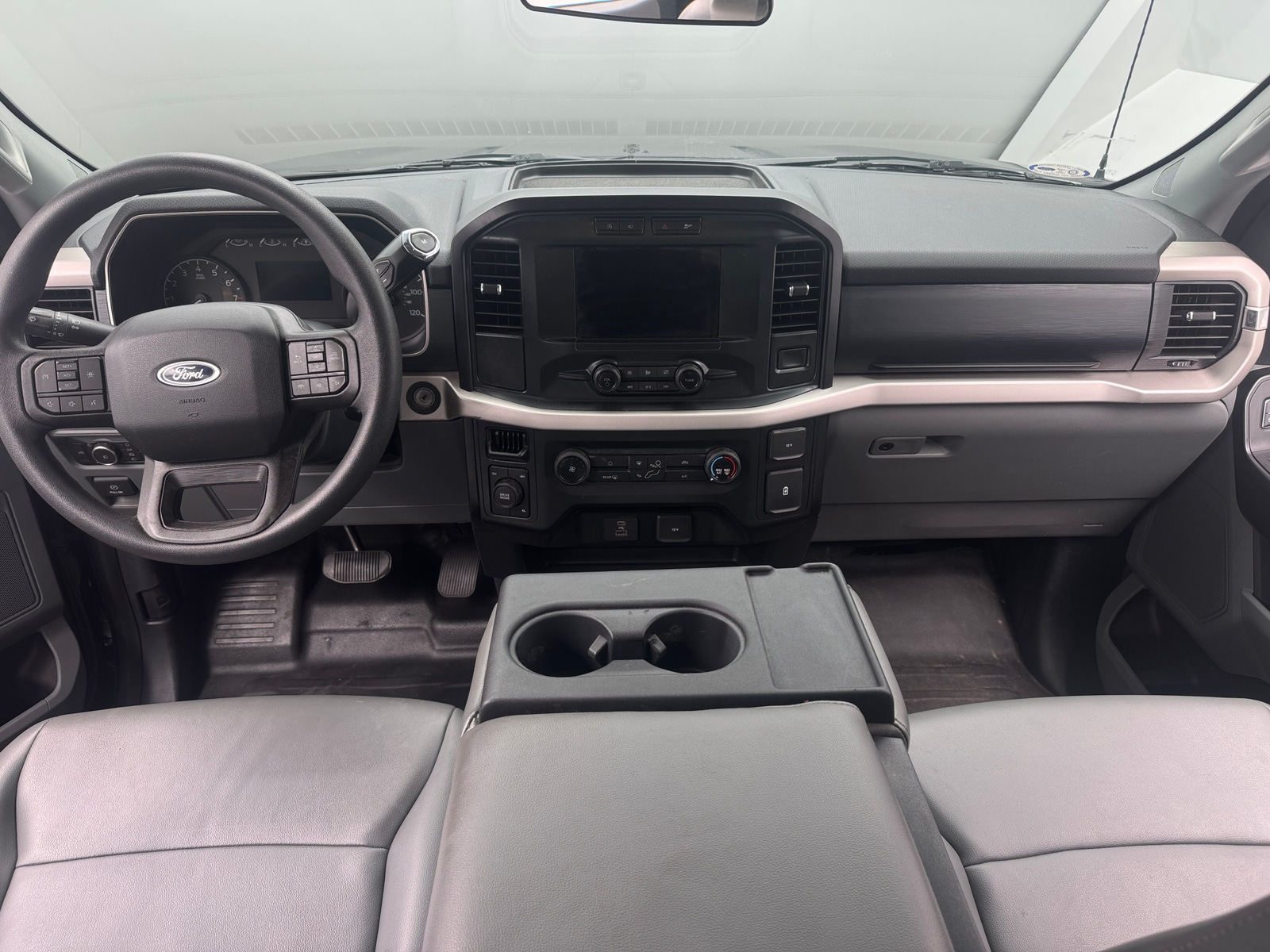 Thumbnail: 2021 Ford Econoline - 3
