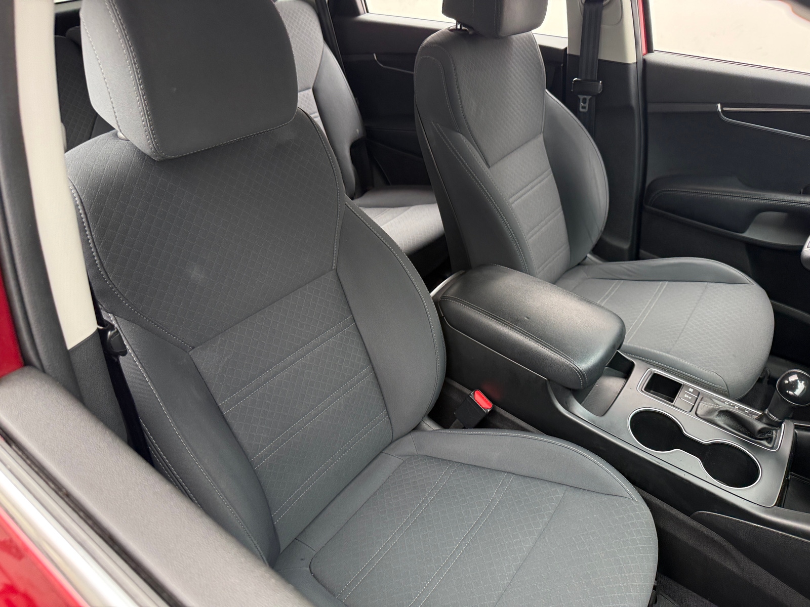Thumbnail: 2017 Kia Sorento - 2