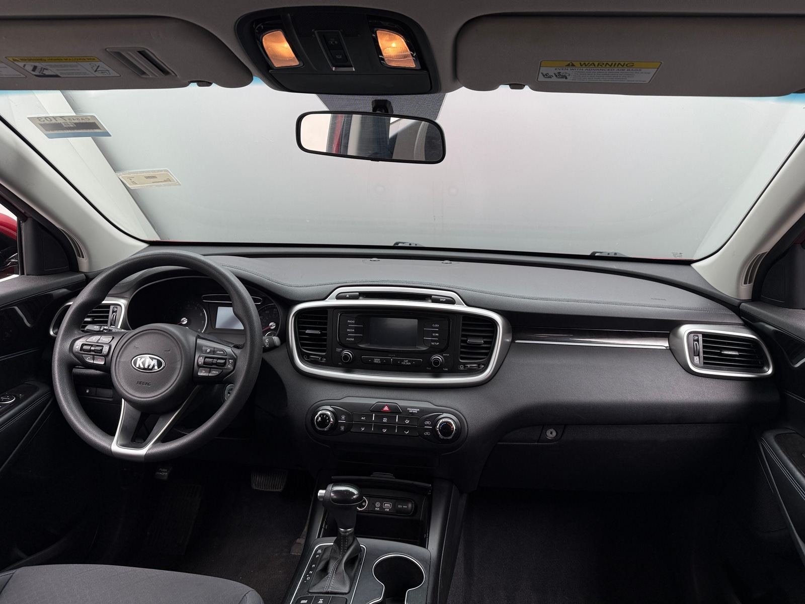 Thumbnail: 2017 Kia Sorento - 3