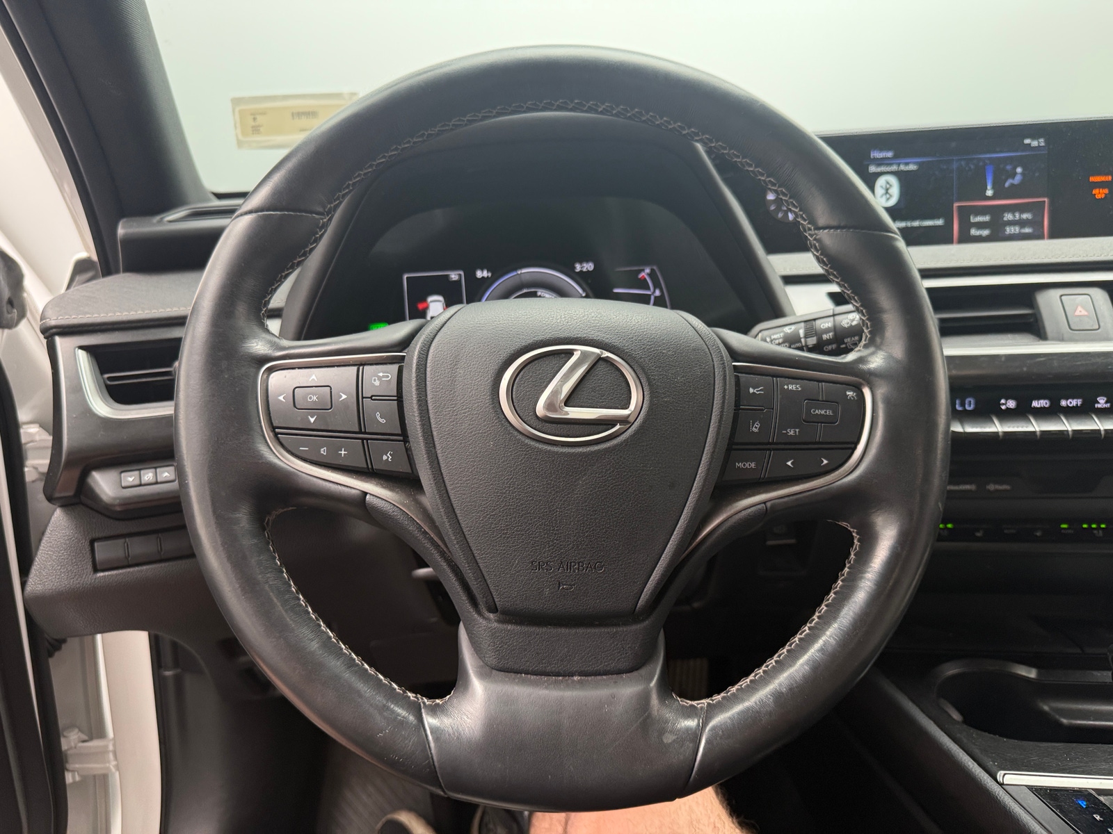 Thumbnail: 2019 Lexus UX - 5