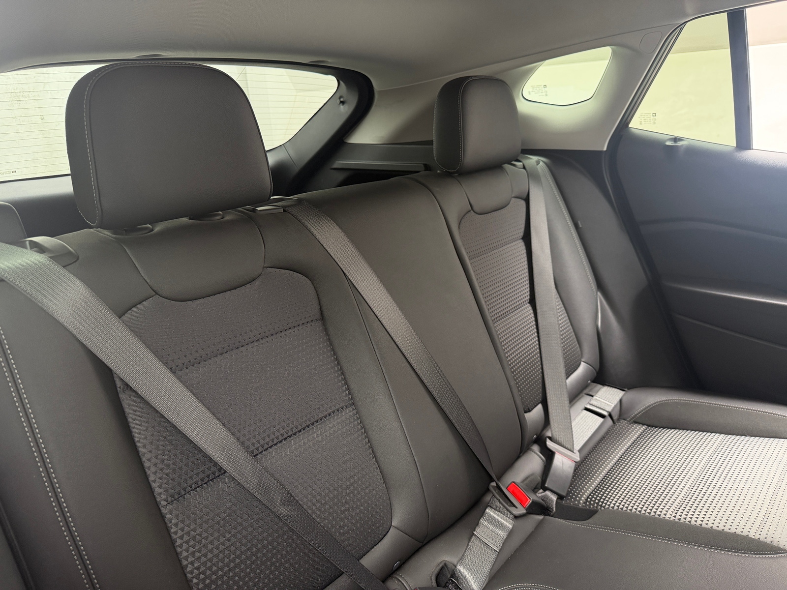 Thumbnail: 2025 Chevrolet Trax - 6