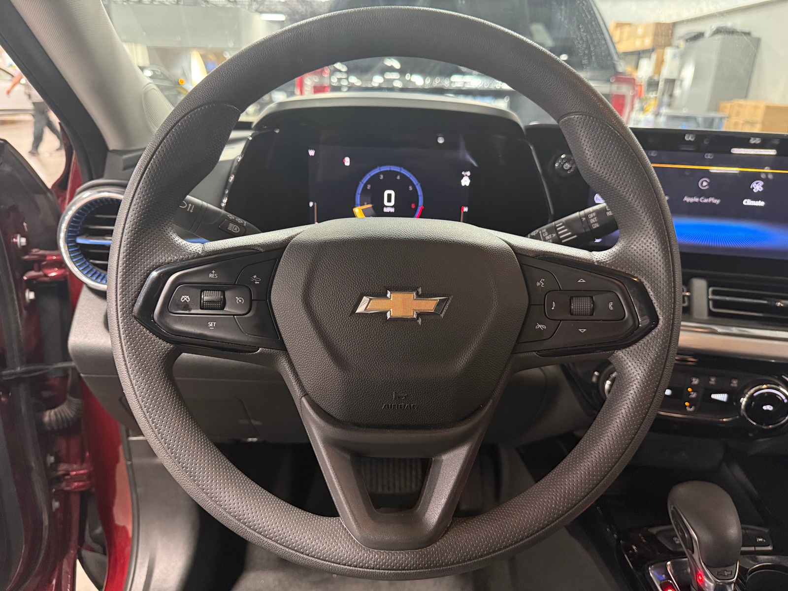 Thumbnail: 2025 Chevrolet Trax - 5