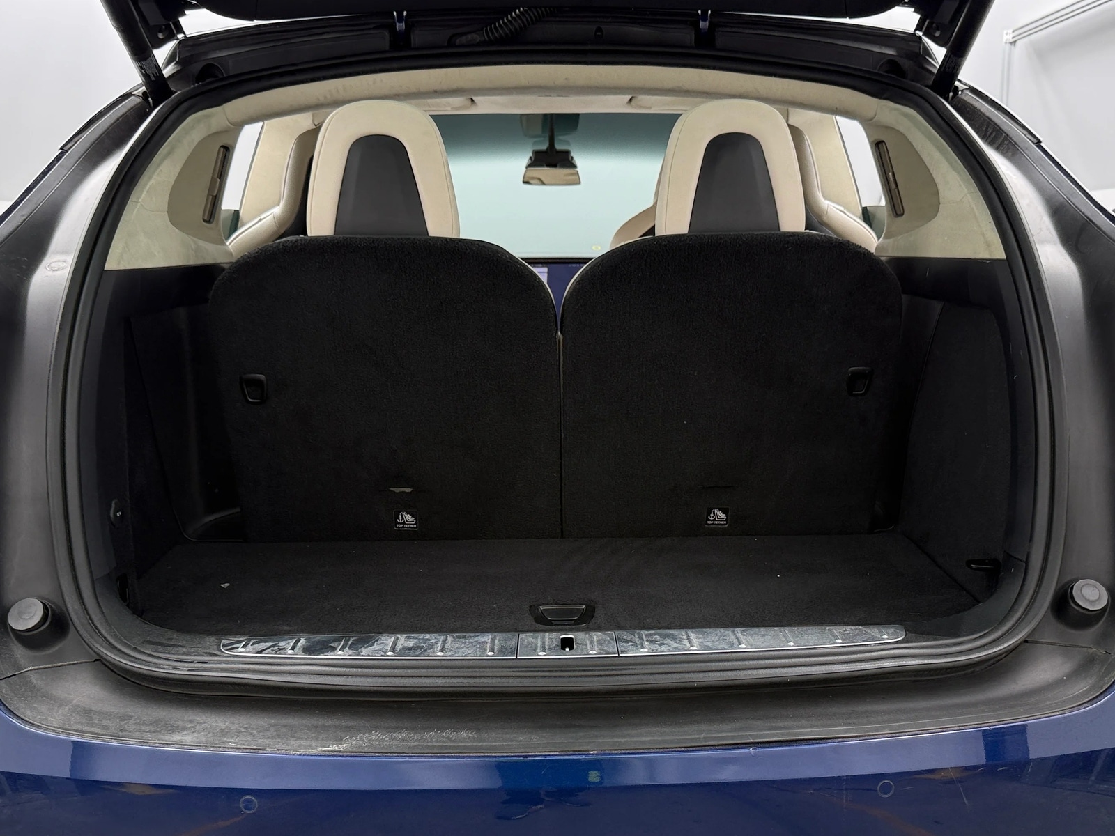 Thumbnail: 2019 Tesla Model X - 6