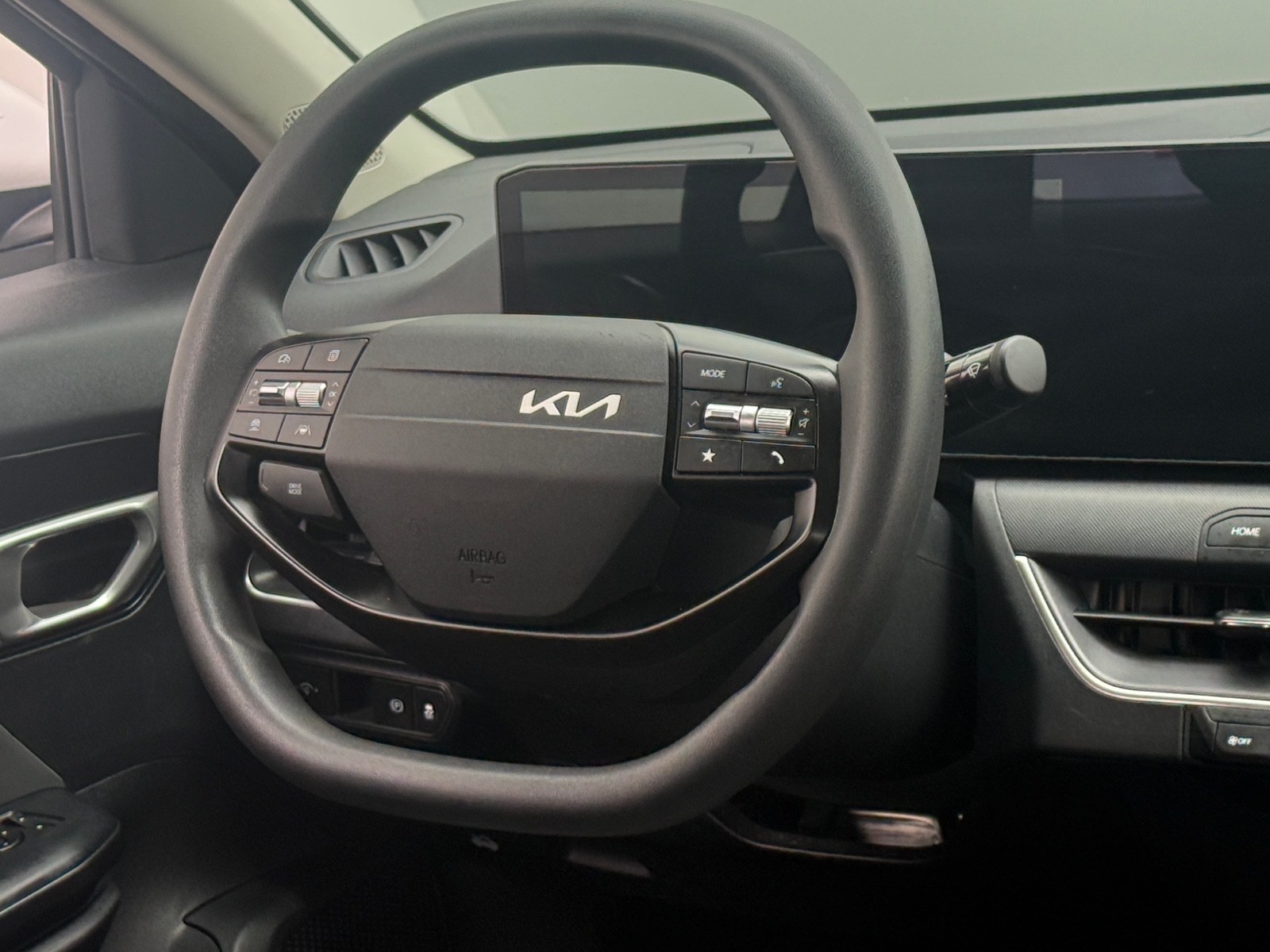 Thumbnail: 2025 Kia K4 - 5
