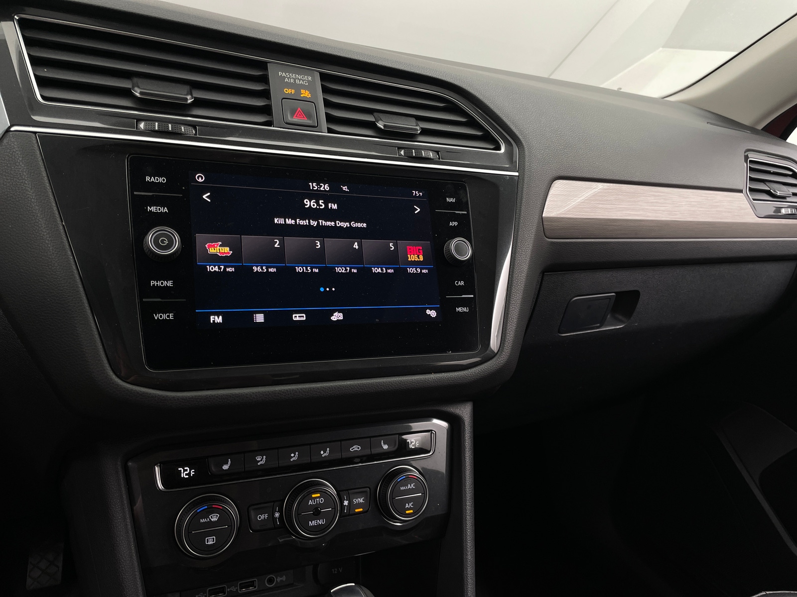 Thumbnail: 2019 Volkswagen Tiguan - 3