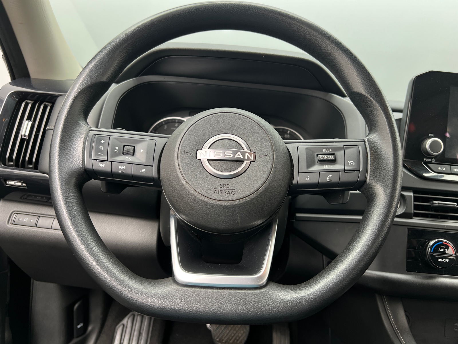 Thumbnail: 2024 Nissan Pathfinder - 5