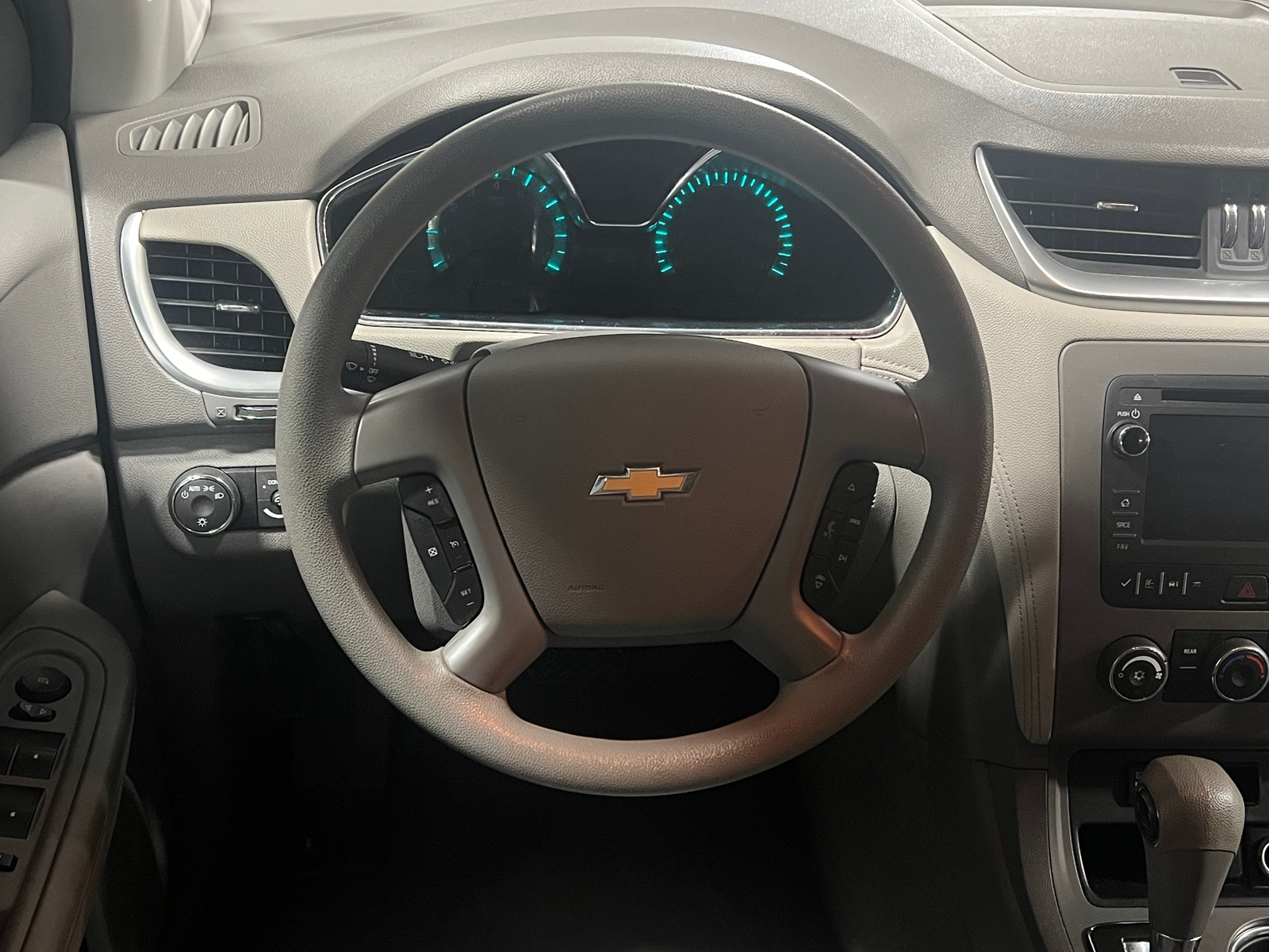 Thumbnail: 2017 Chevrolet Traverse - 5