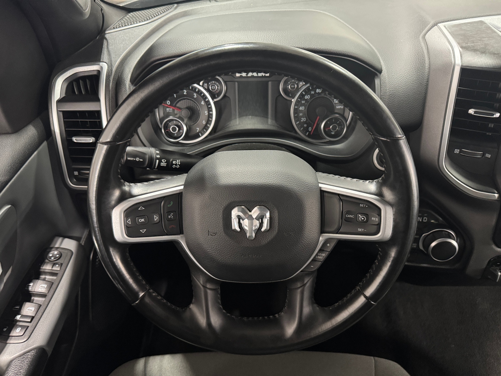 Thumbnail: 2022 RAM 1500 - 5
