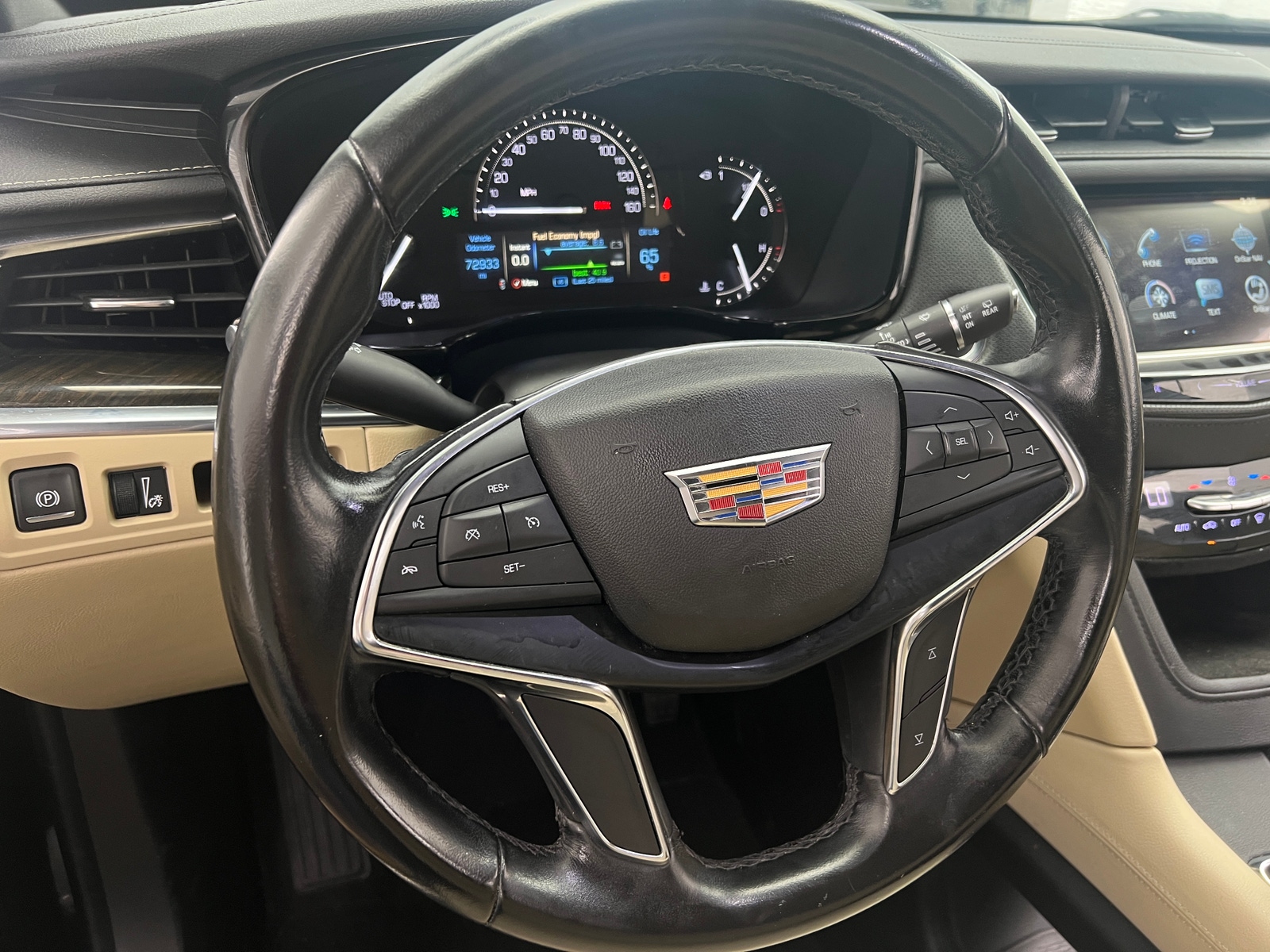 Thumbnail: 2019 Cadillac XT5 - 4