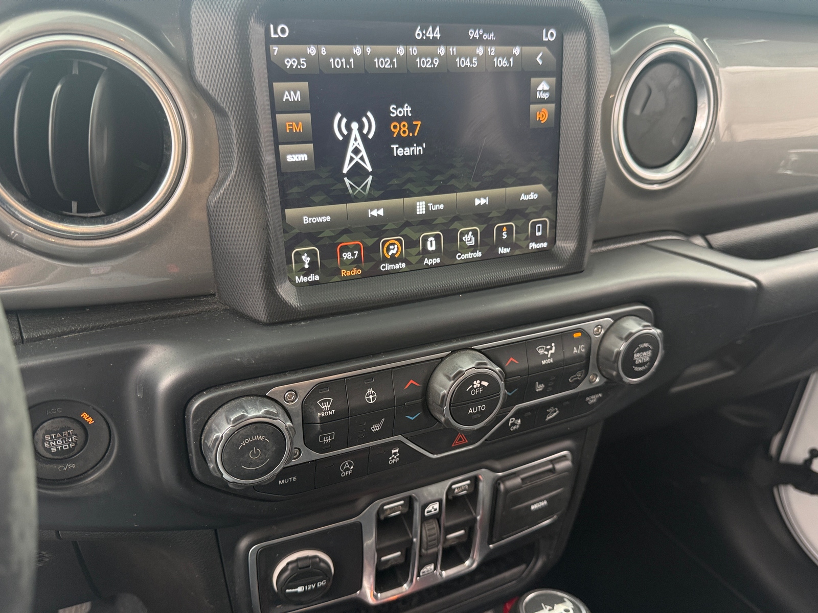 Thumbnail: 2019 Jeep Wrangler - 4