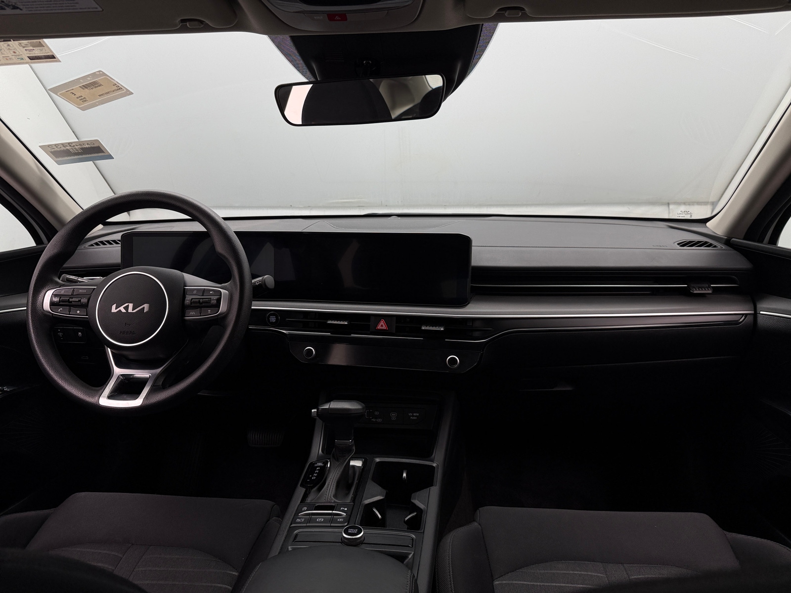 Thumbnail: 2025 Kia K5 - 3