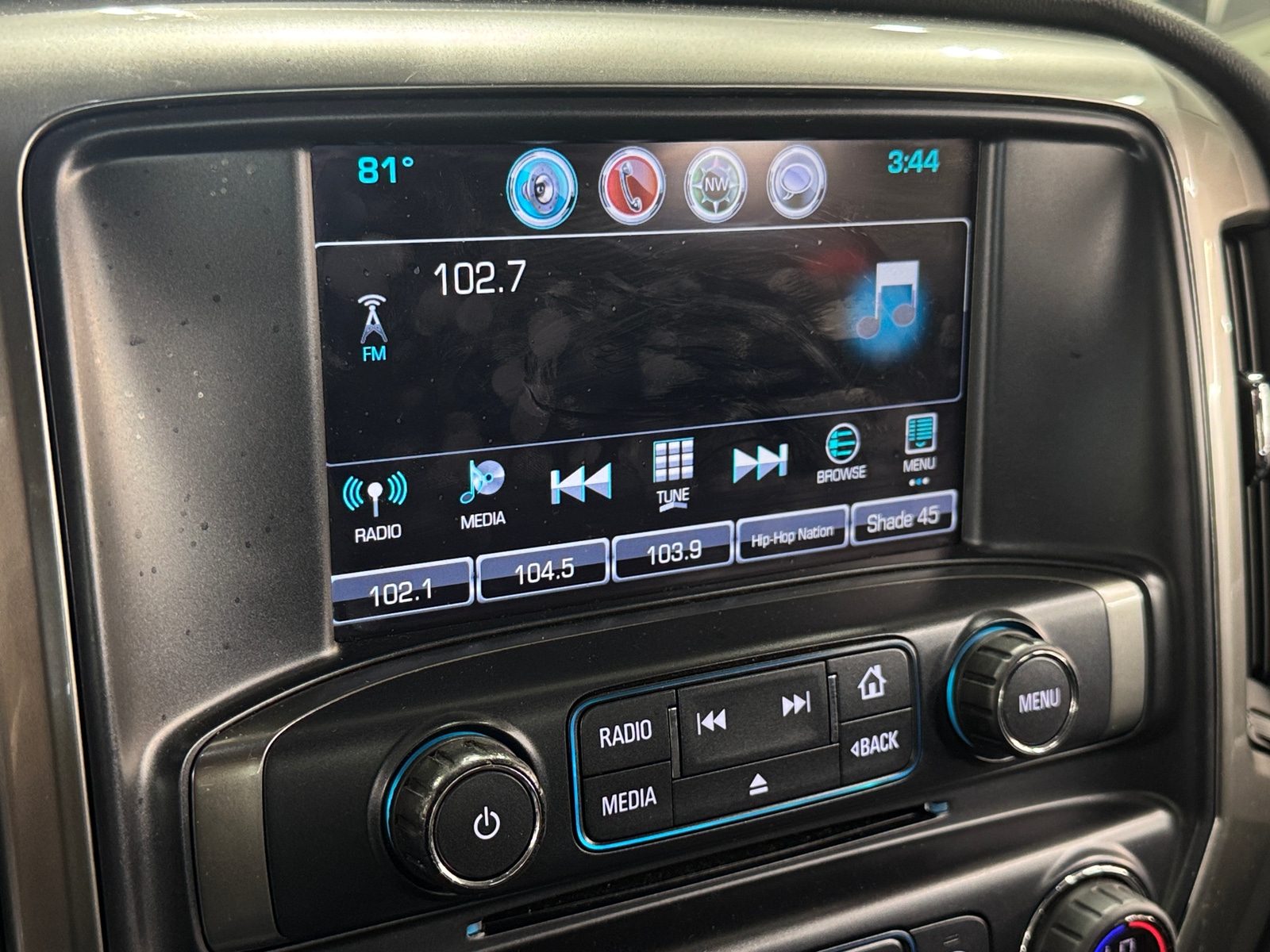 Thumbnail: 2017 Chevrolet Silverado 1500 - 4