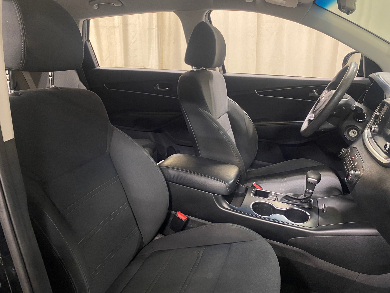 Thumbnail: 2020 Kia Sorento - 2