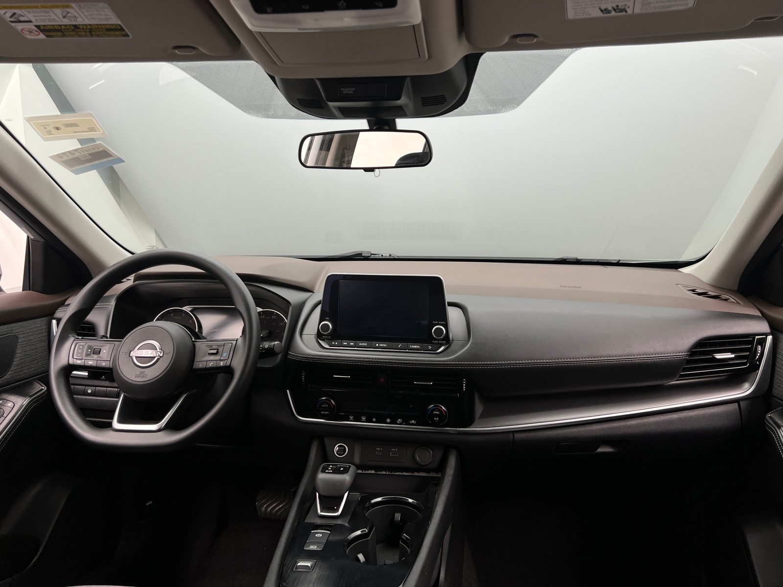 Thumbnail: 2023 Nissan Rogue - 3