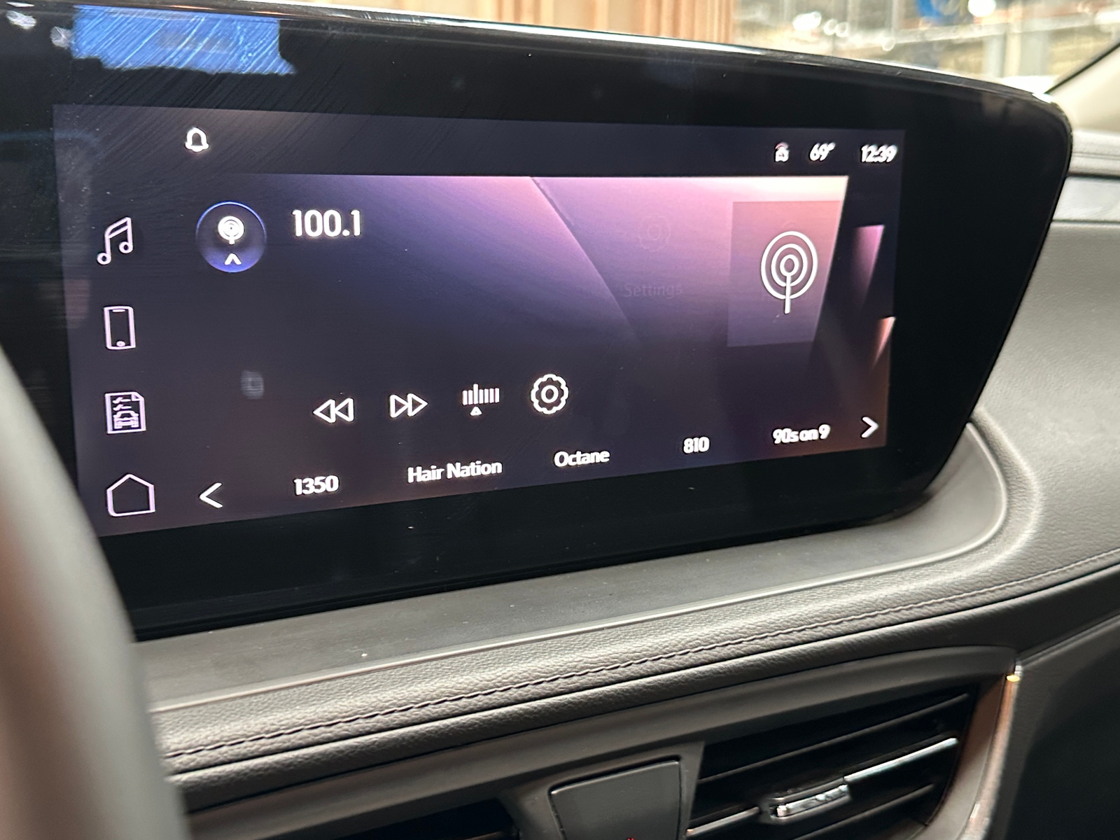 Thumbnail: 2025 Buick Encore GX - 4