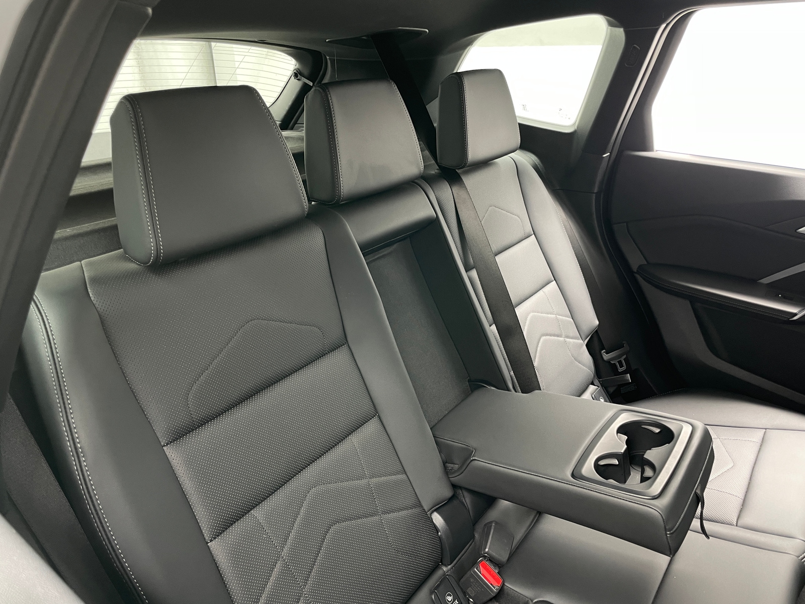 Thumbnail: 2026 BMW X1 - 5