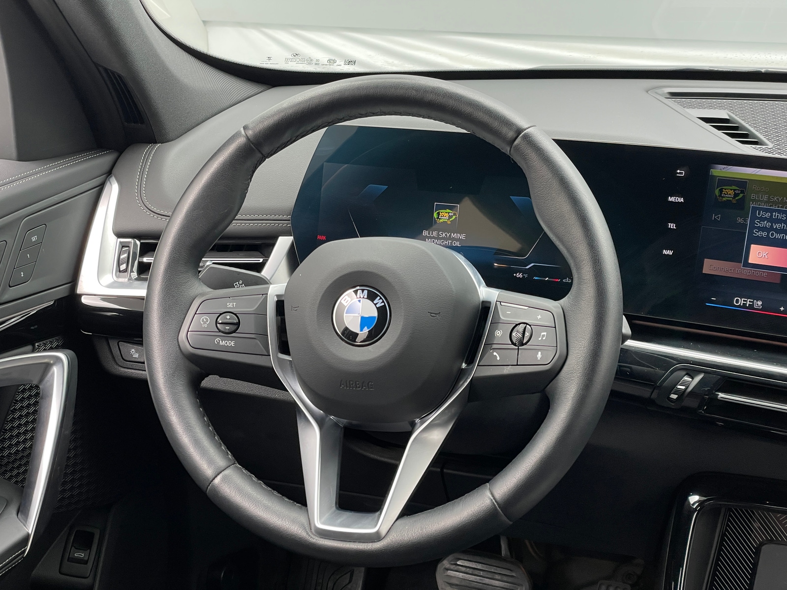 Thumbnail: 2026 BMW X1 - 4