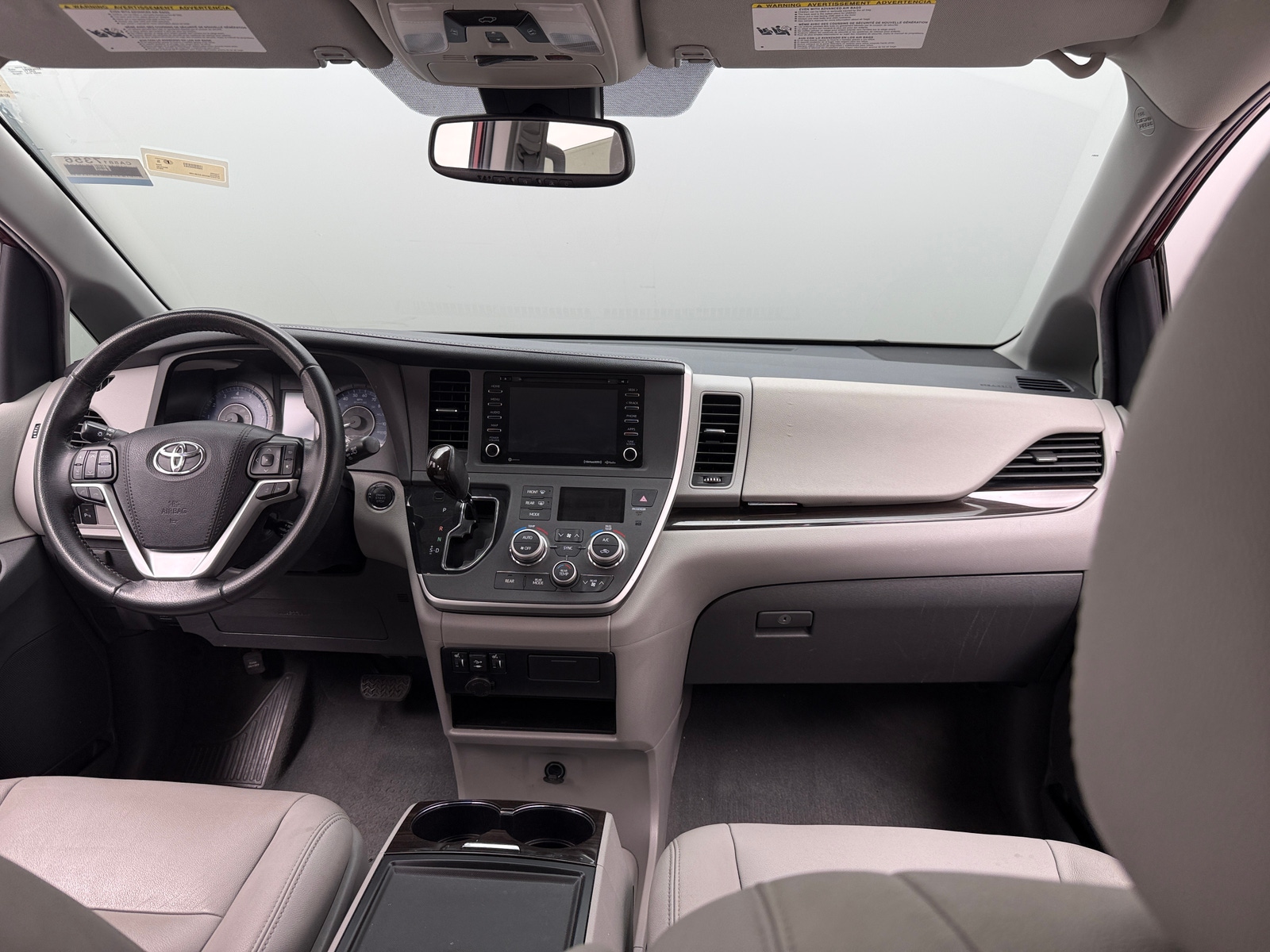 Thumbnail: 2020 Toyota Sienna - 2