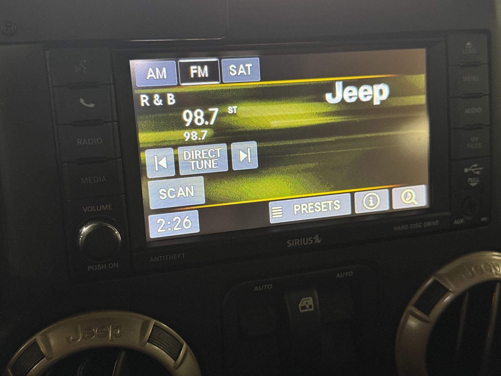 Thumbnail: 2016 Jeep Wrangler - 3