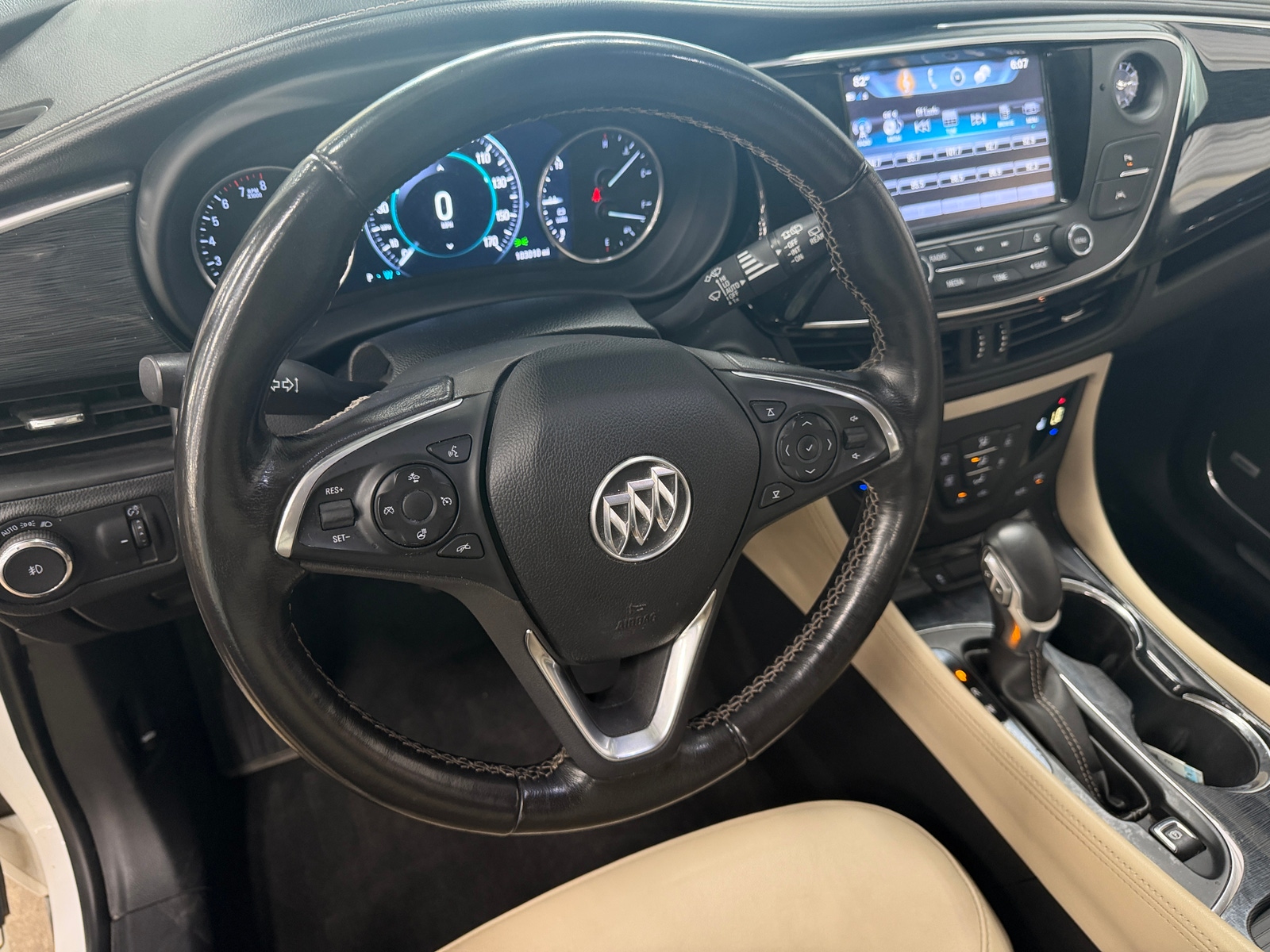 Thumbnail: 2017 Buick Envision - 4