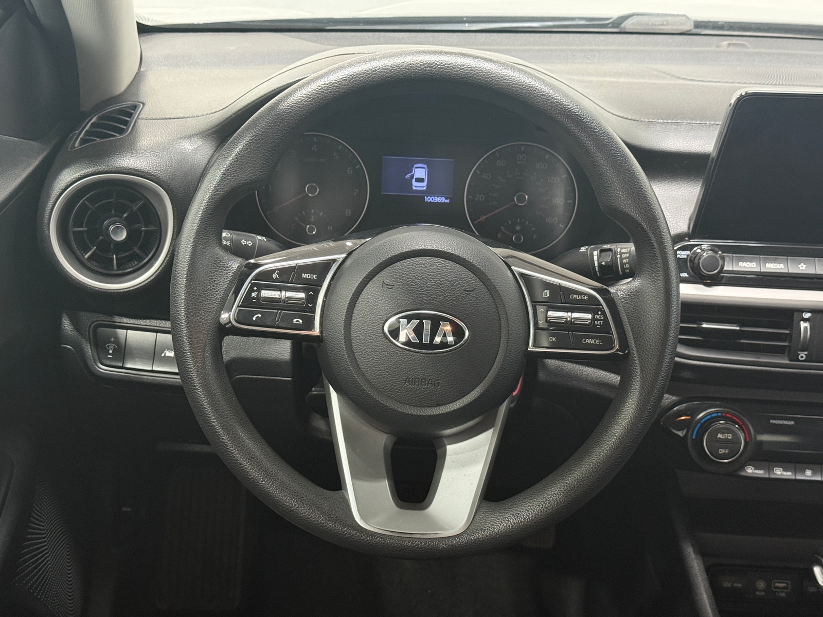 Thumbnail: 2019 Kia Forte - 5