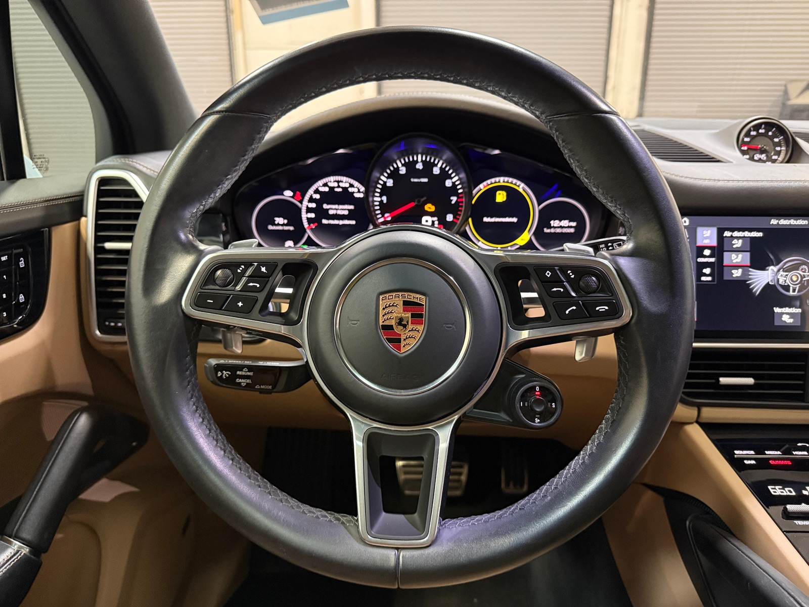Thumbnail: 2019 Porsche Cayenne - 4