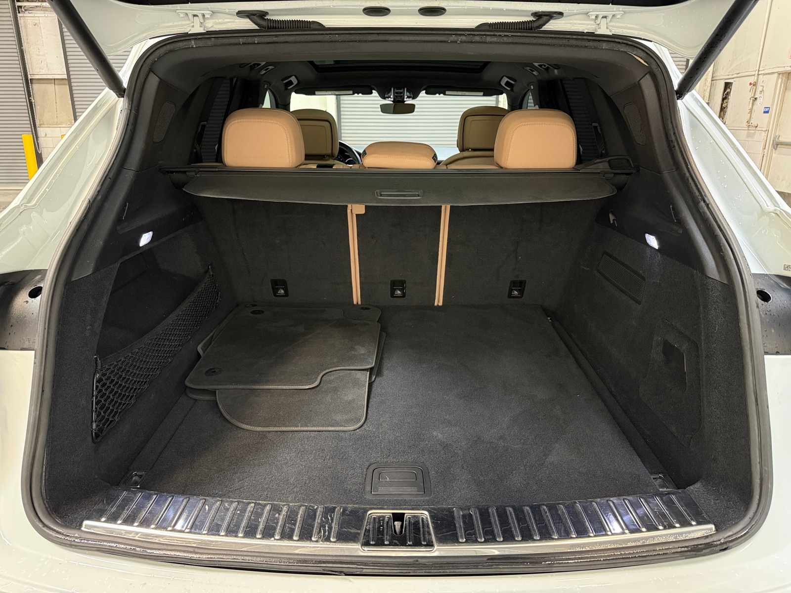 Thumbnail: 2019 Porsche Cayenne - 6