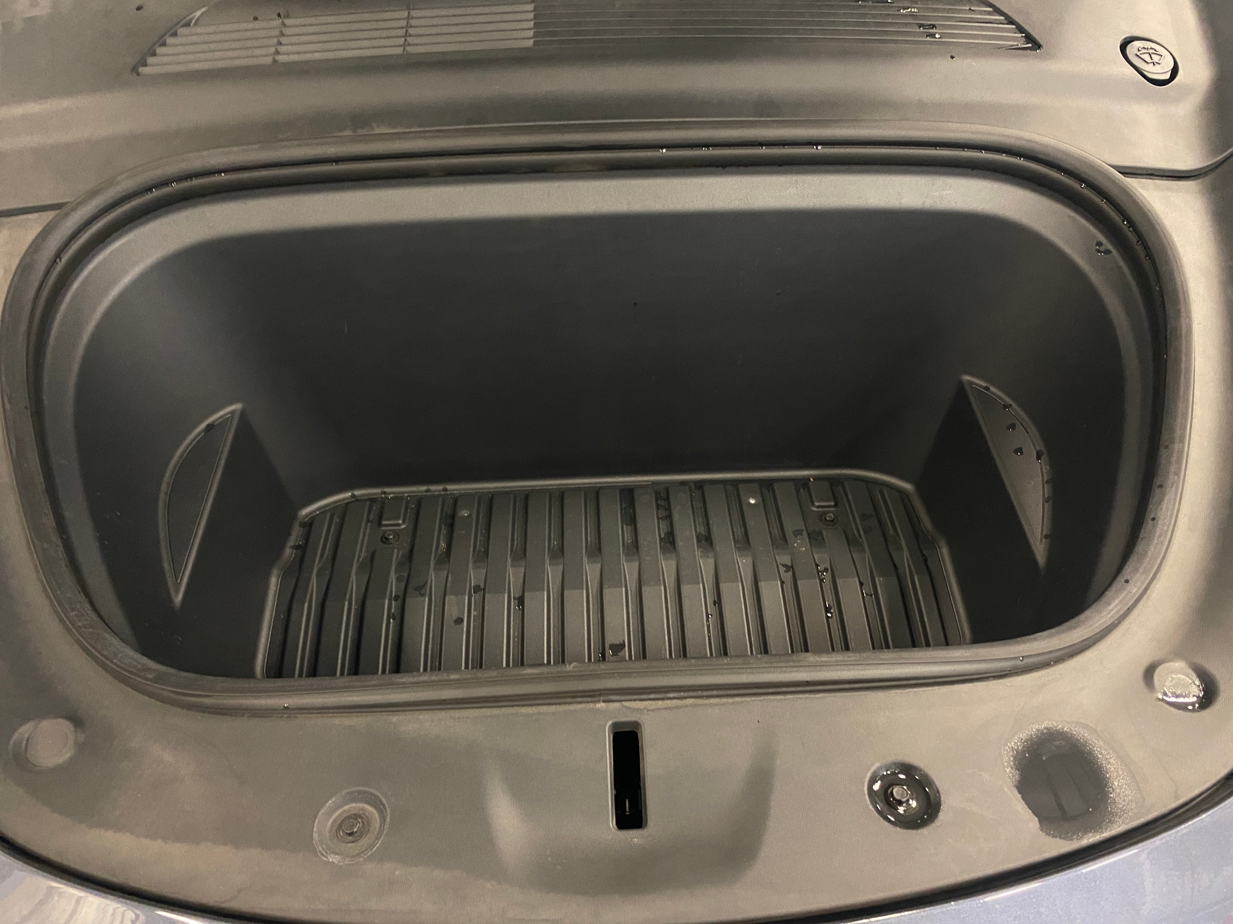 Used 2021 Tesla Model Y Long Range with VIN 5YJYGDEE8MF091133 for sale in Auburn, WA