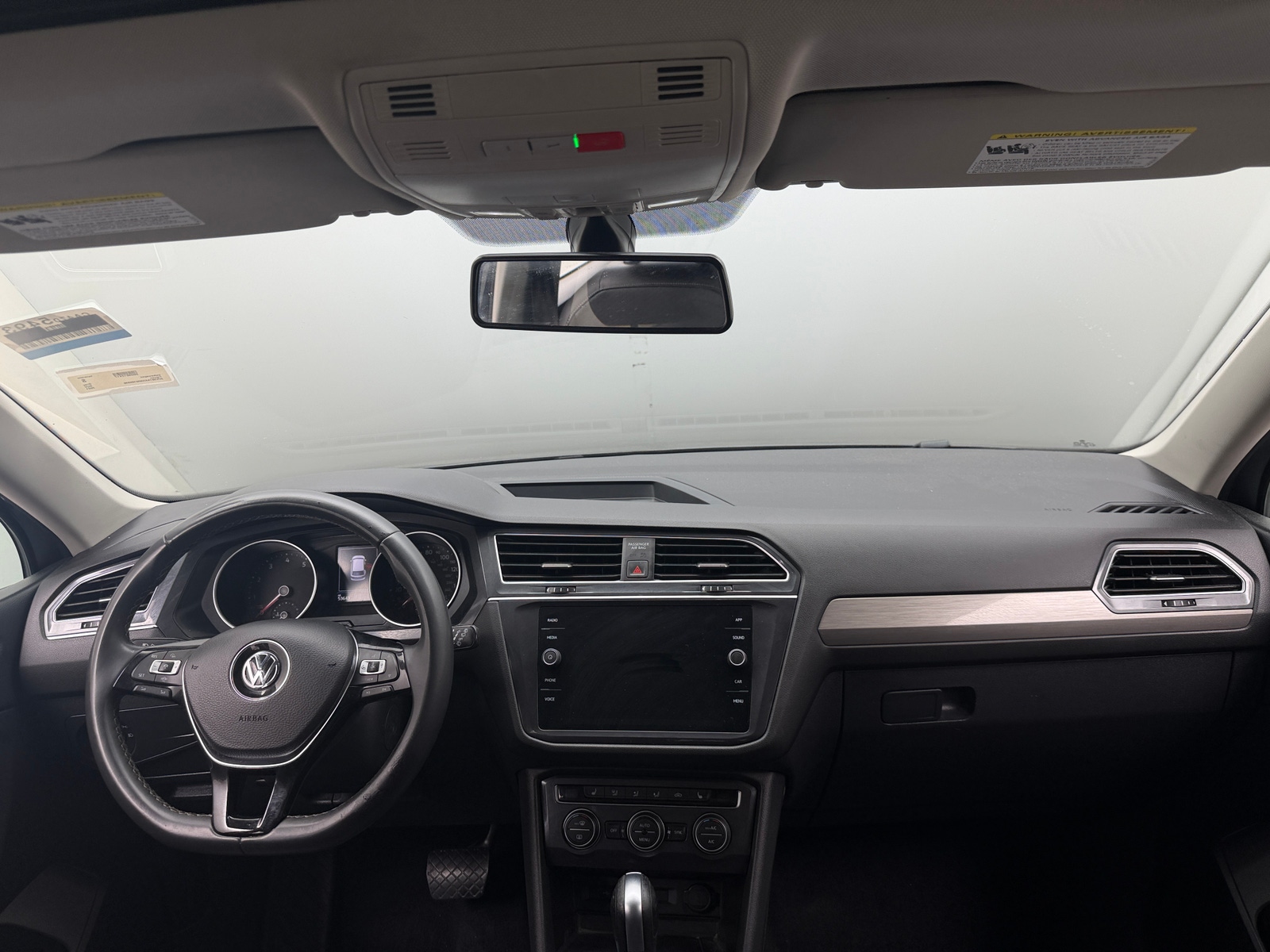 Thumbnail: 2021 Volkswagen Tiguan - 2