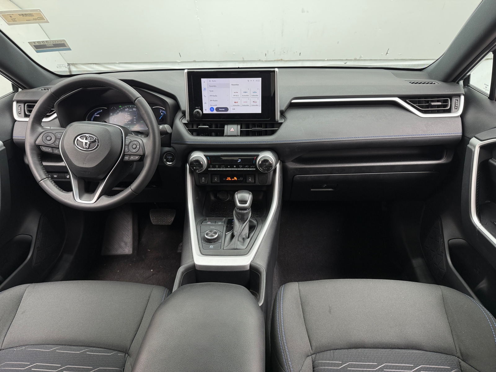 Thumbnail: 2023 Toyota RAV4 - 3