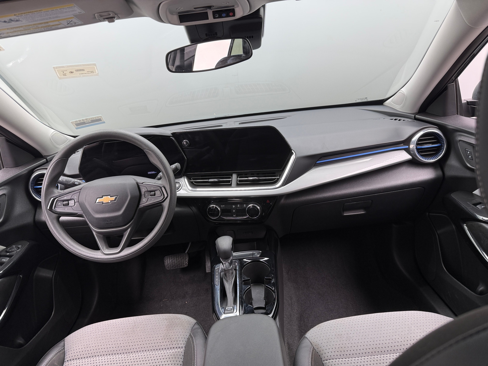Thumbnail: 2025 Chevrolet Trax - 3
