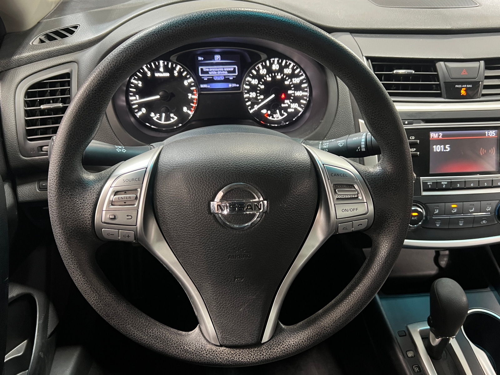 Thumbnail: 2017 Nissan Altima - 5