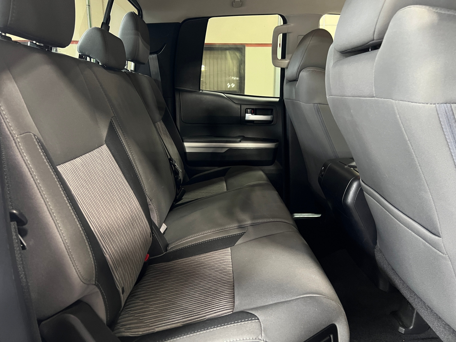 Thumbnail: 2017 Toyota Tundra - 6