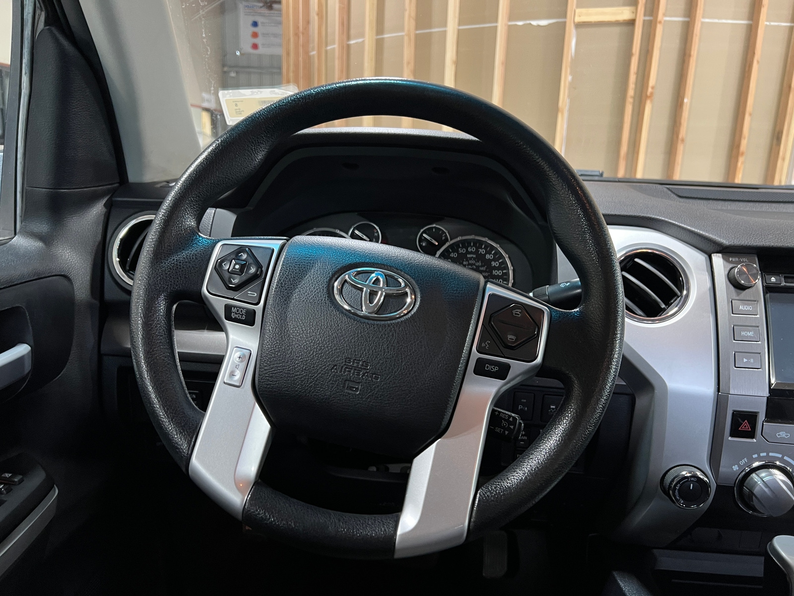 Thumbnail: 2017 Toyota Tundra - 5