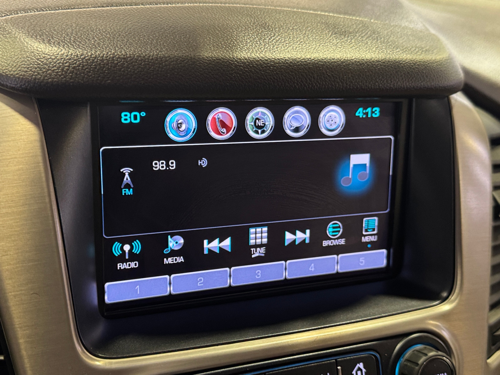 Thumbnail: 2018 GMC Yukon - 3