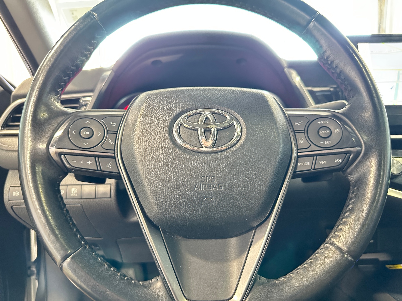 Thumbnail: 2023 Toyota Camry - 4