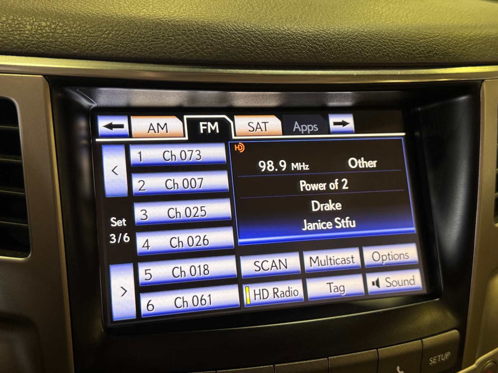 Thumbnail: 2015 Lexus LX - 4