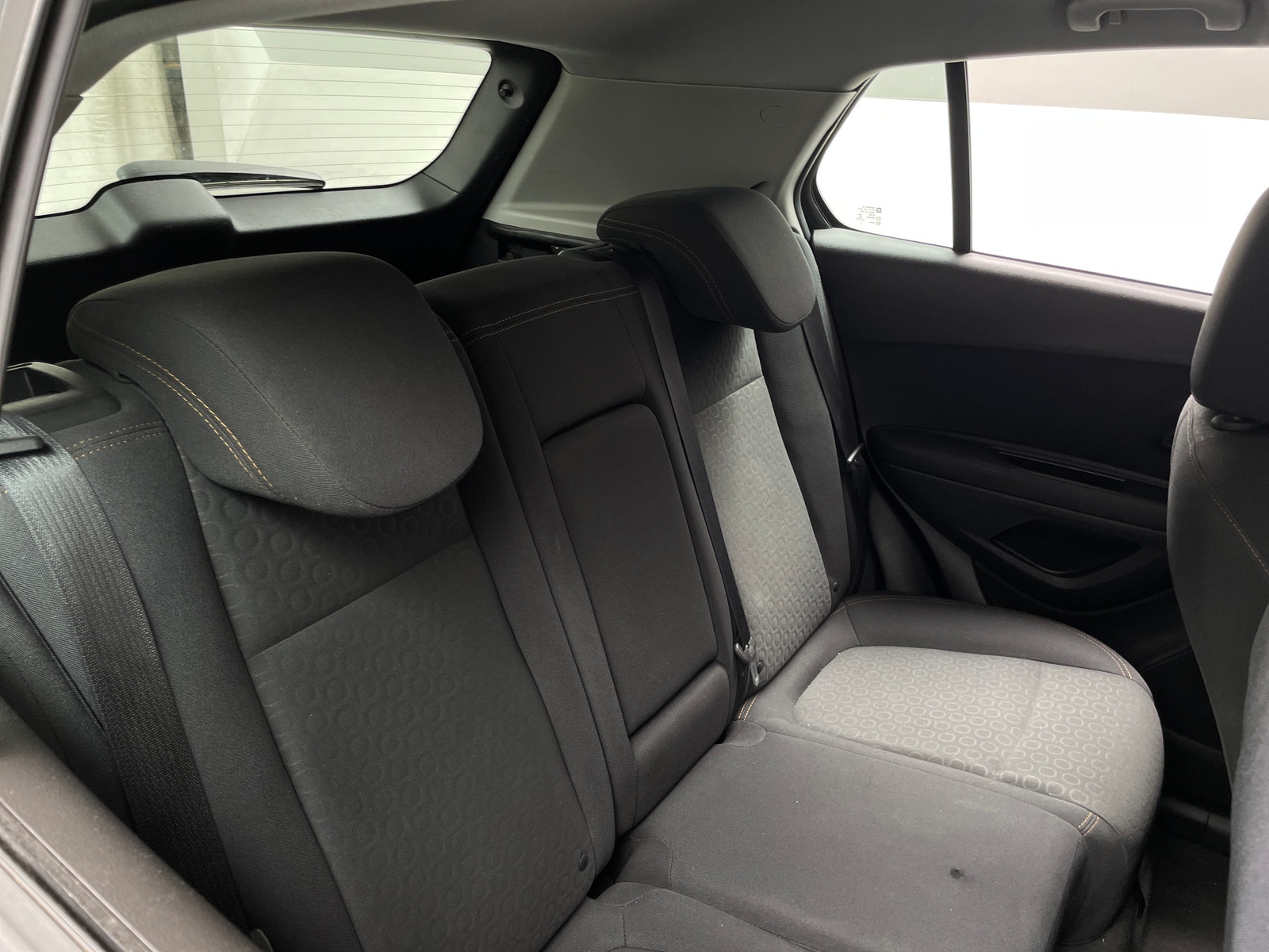 Thumbnail: 2017 Chevrolet Trax - 6