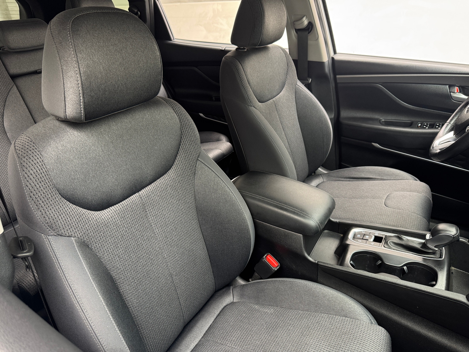 Thumbnail: 2019 Hyundai Santa Fe - 2