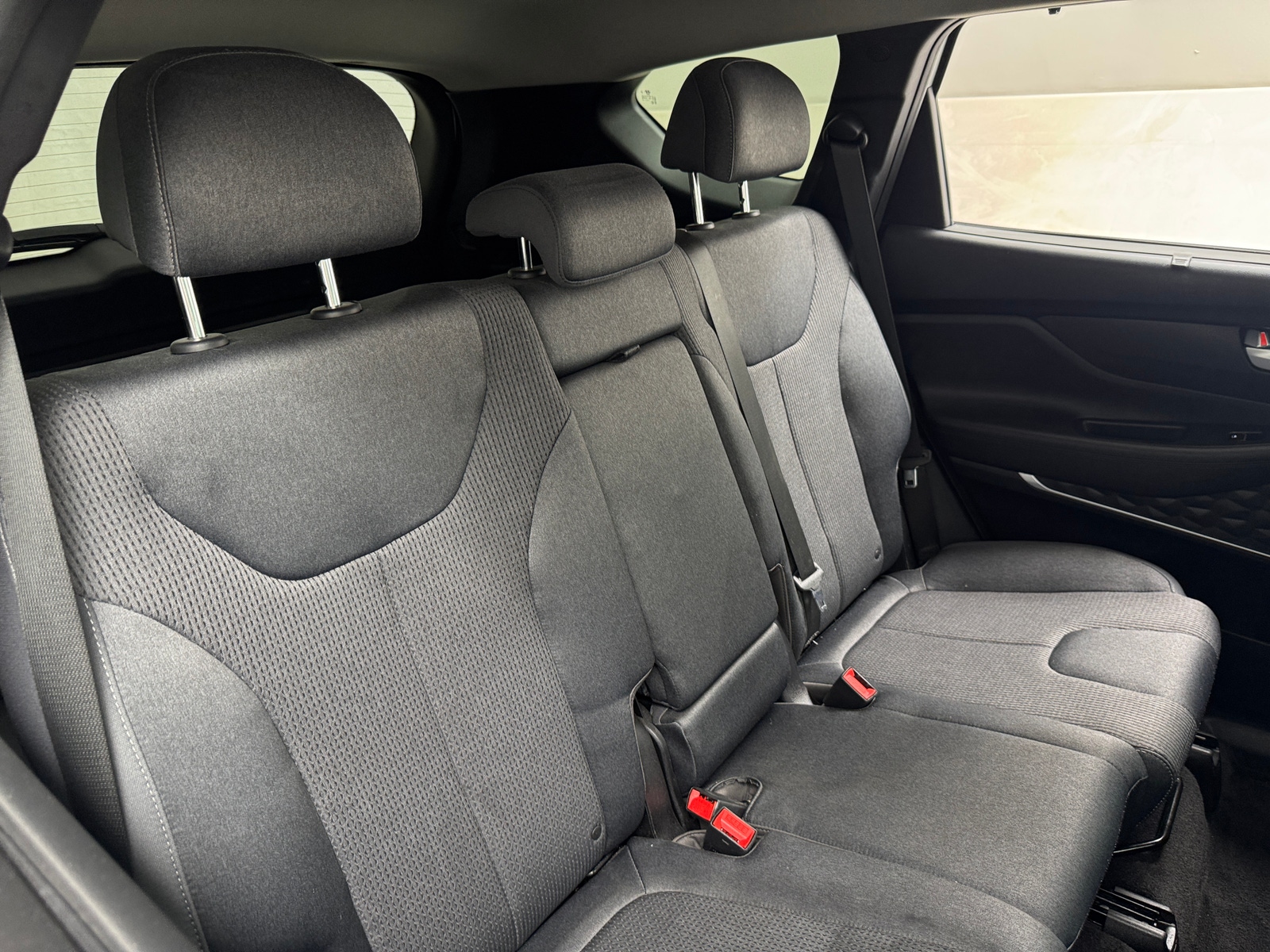 Thumbnail: 2019 Hyundai Santa Fe - 6