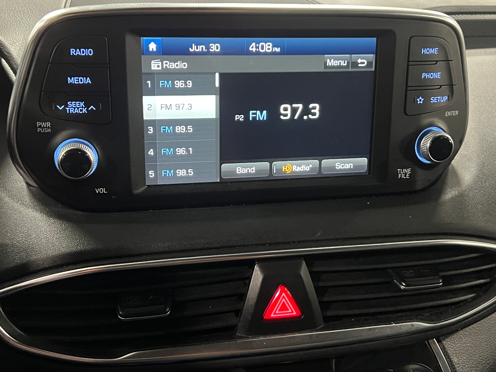Thumbnail: 2019 Hyundai Santa Fe - 4